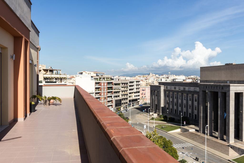 Elafi Penthouse Apartment Cagliari Exterior photo