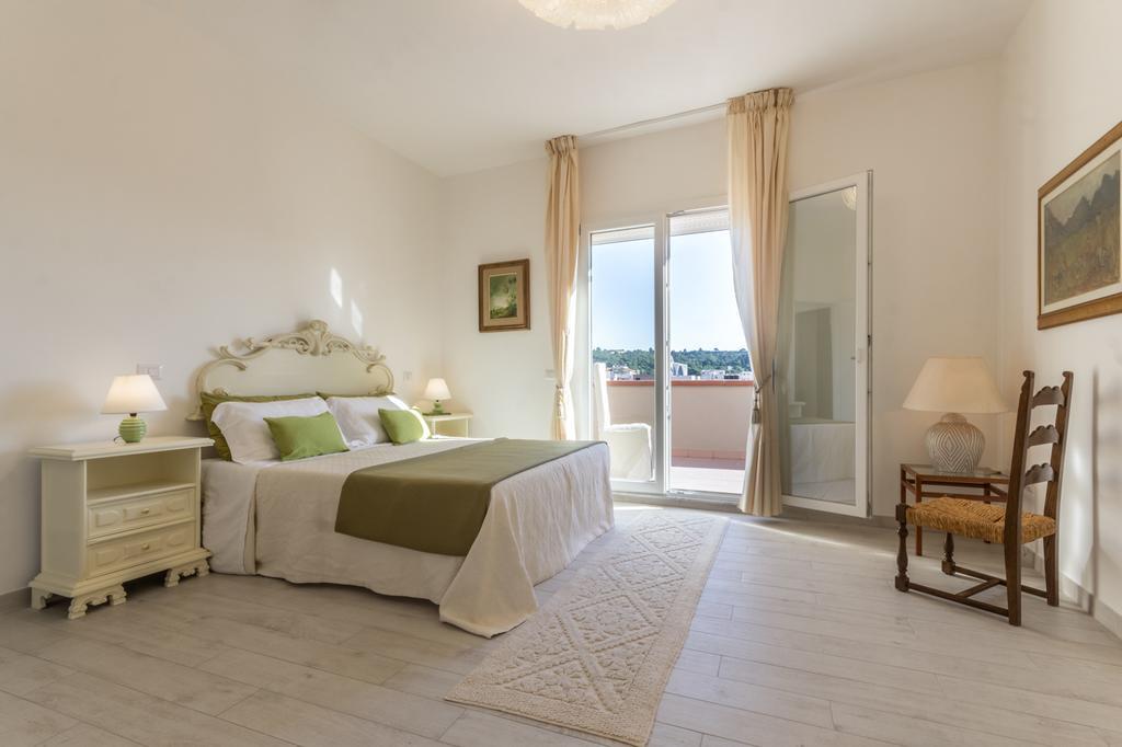 Elafi Penthouse Apartment Cagliari Exterior photo